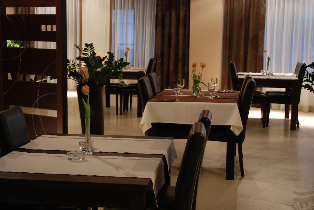 Hotel Zajazd Mazowsze Slupno Extérieur photo